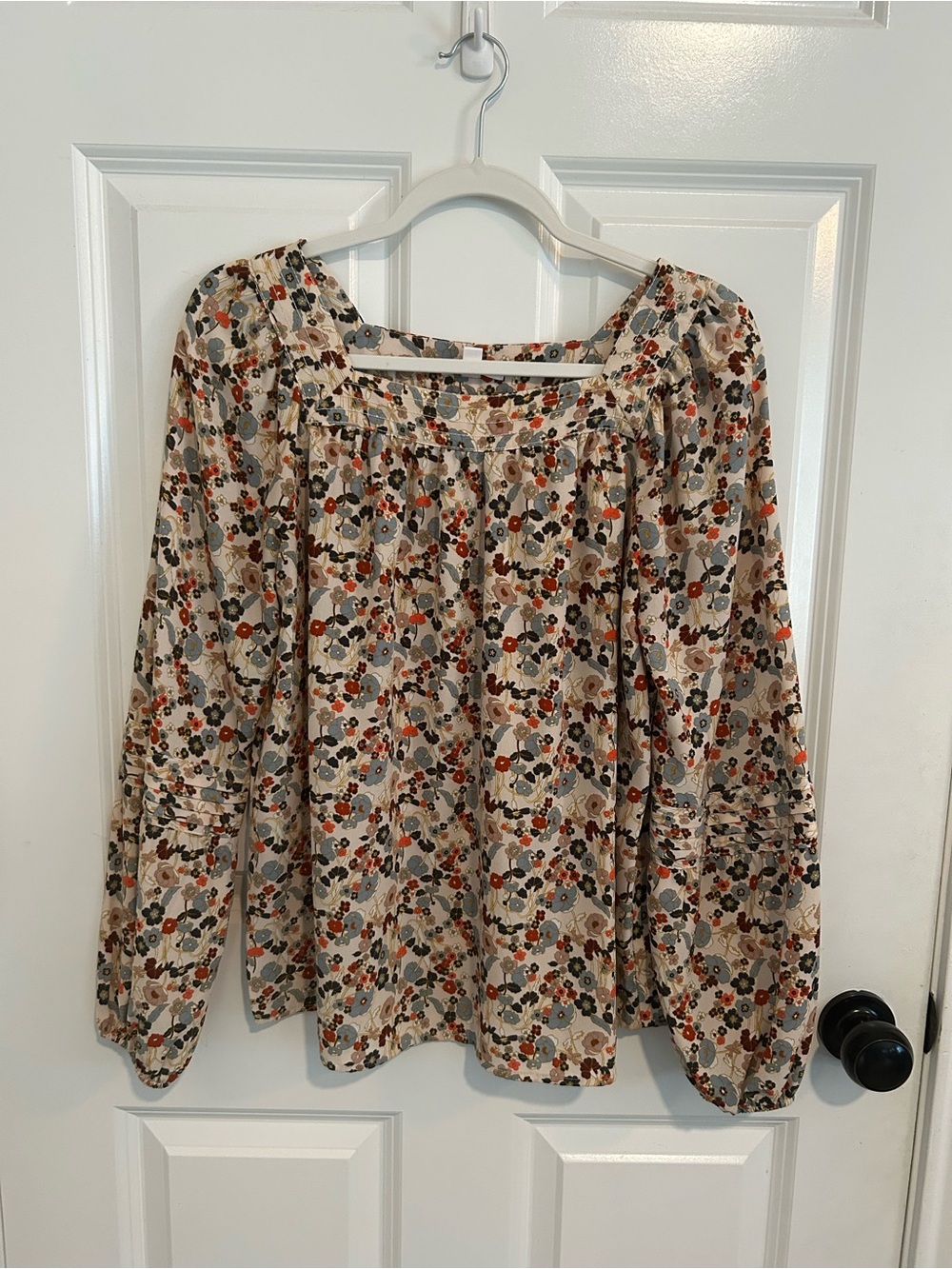 LC Lauren Conrad Beige Floral Smocked Square-Neck Blouse